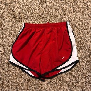 Women’s tempo Nike running shorts